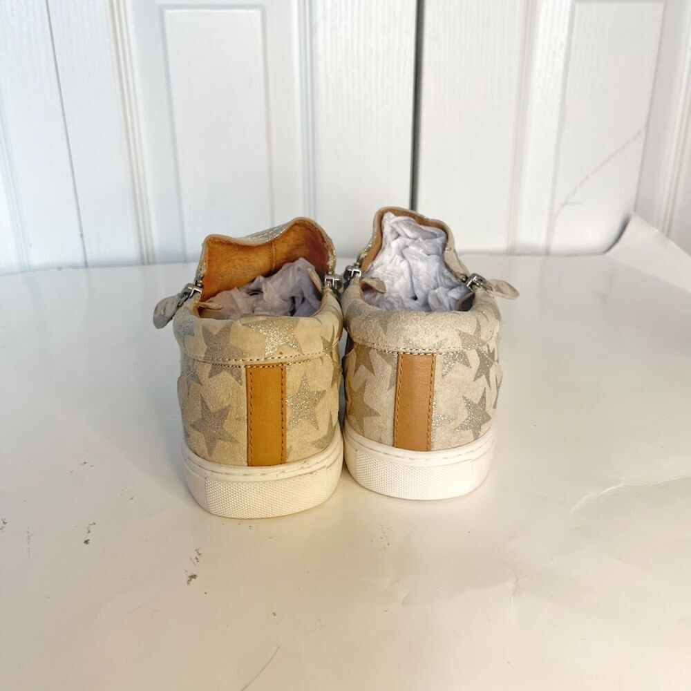 Gentle Souls by Kenneth Cole Lowe Star Low Top Slip On Double Zip Loafer Sneaker - Picture 8 of 10